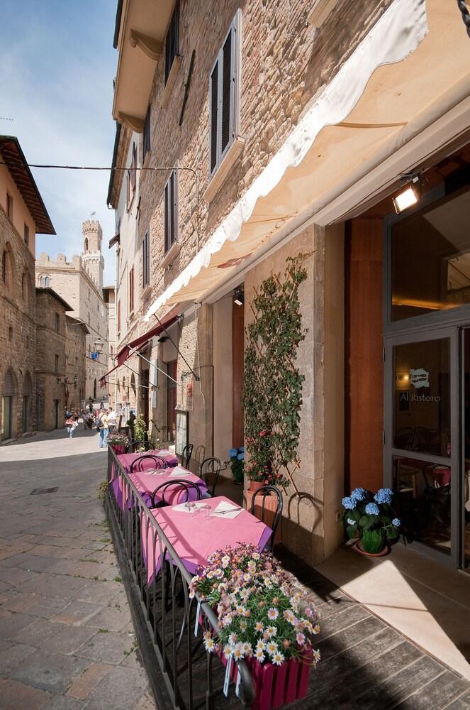 Allegroitalia Nazionale โวลแตร์รา ภายนอก รูปภาพ
